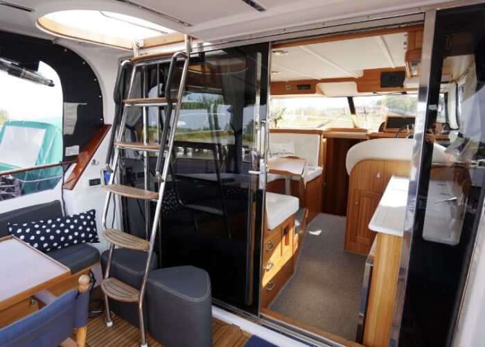 Nord West 390 Flybridge, FREJA 8