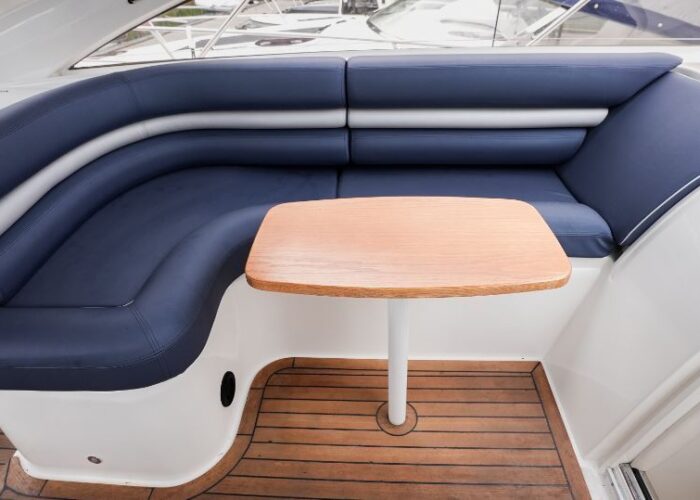 Princess V42, DECKADENCE 17