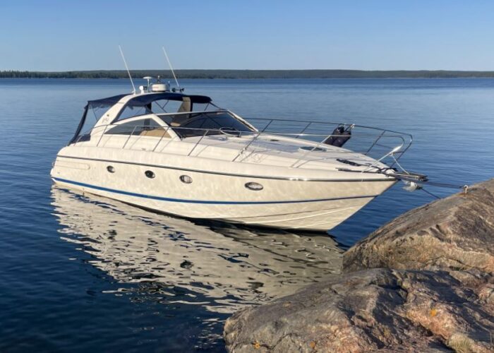 Princess V42, DECKADENCE 2
