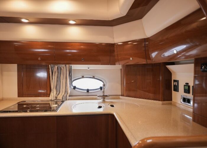 Princess V42, DECKADENCE 29