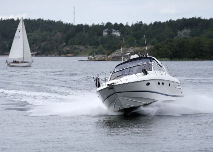 Princess V42, DECKADENCE 3