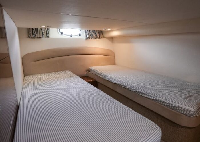 Princess V42, DECKADENCE 34