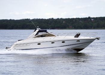 Princess V42, DECKADENCE