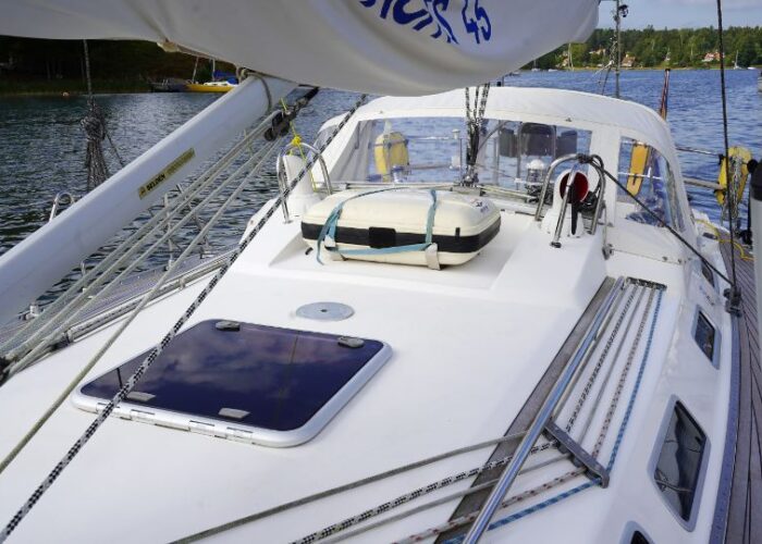 Sweden Yachts 45, LEONA 17