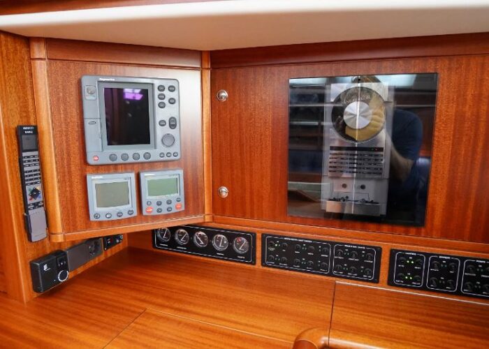 Sweden Yachts 45, LEONA 52