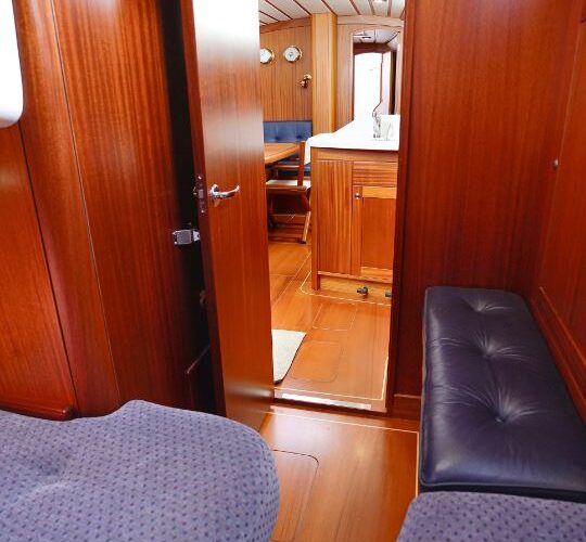 Sweden Yachts 45, LEONA 64