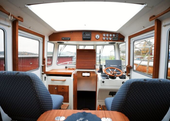 Minor Offshore 27, ELEPHANTEN 13