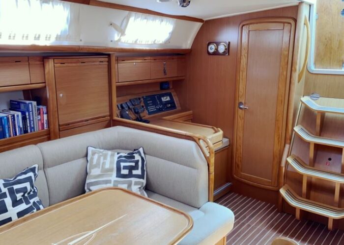 Bavaria 40 Cruiser, CROSSROAD 16