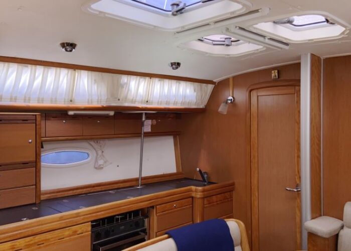 Bavaria 40 Cruiser, CROSSROAD 18