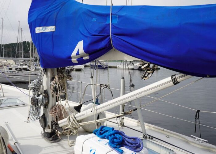 Hallberg-Rassy 49 11