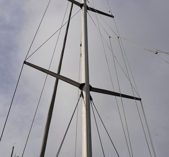 Hallberg-Rassy 49 13