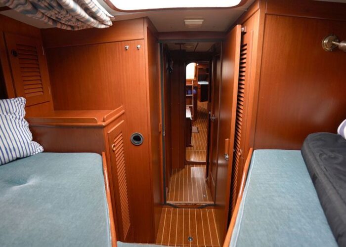 Hallberg-Rassy 49 33