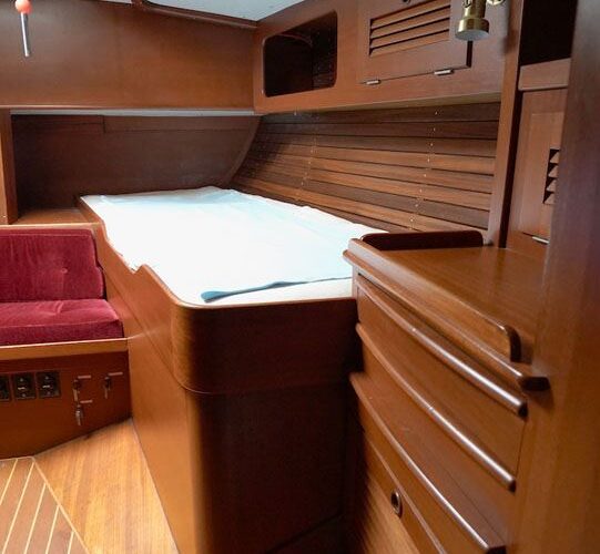 Hallberg-Rassy 49 53