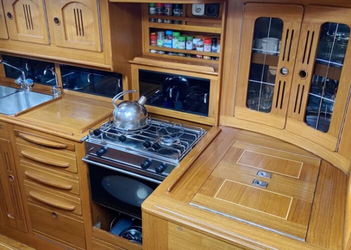 Rhapsody 43 Royal 28