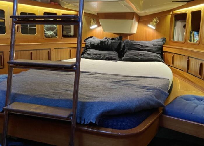 Rhapsody 43 Royal 31