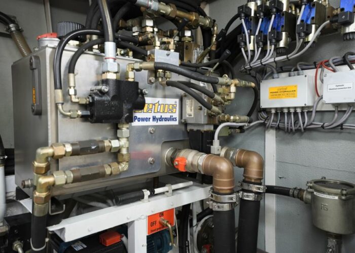 Stentor 1800, FESTINA LENTE 50